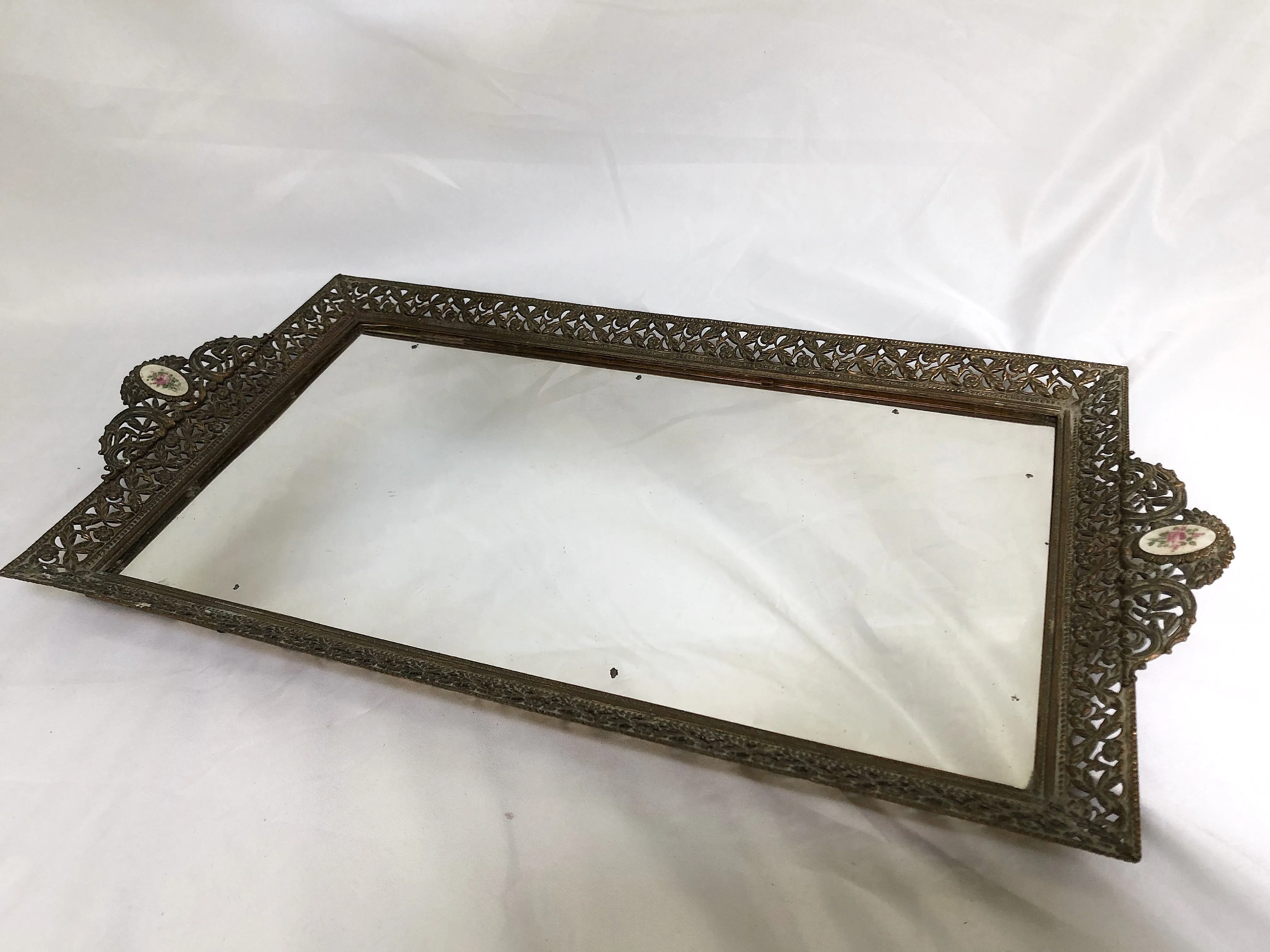 Antique Rectangle Floral Lace Mirror Tray