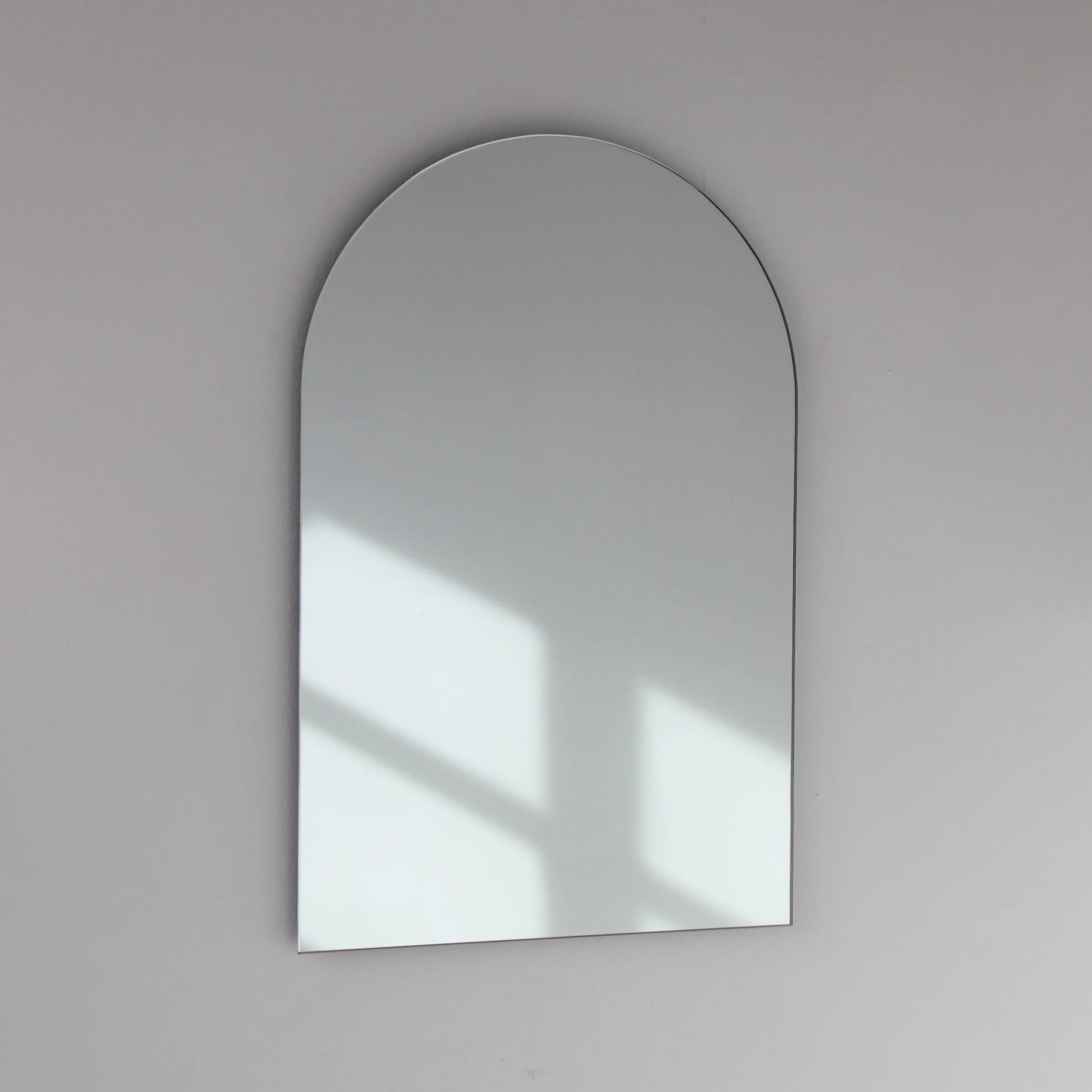 Arcus™ Arch shaped Minimalist Frameless Mirror - 4 hanging positions