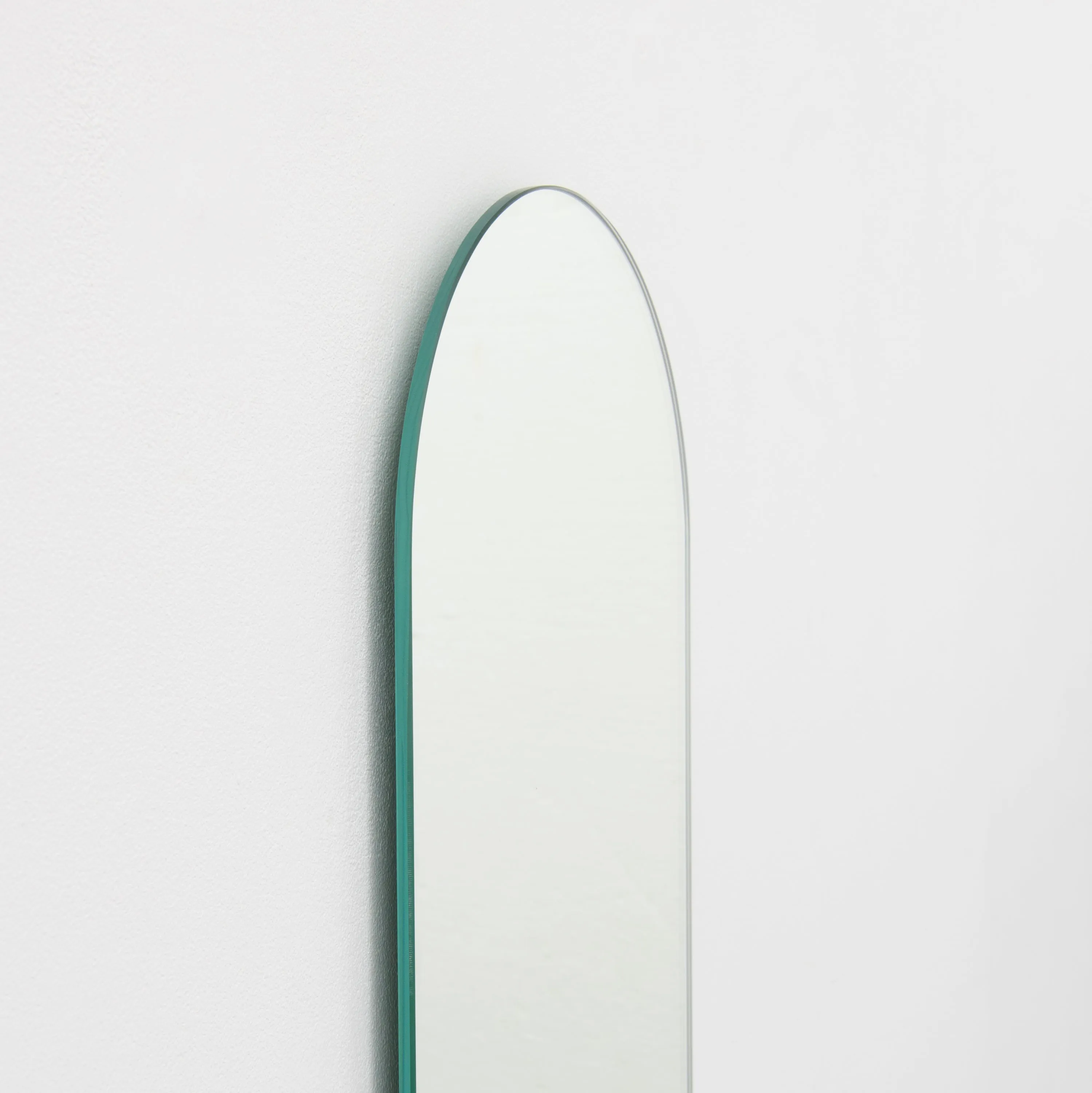 Arcus™ Arched Minimalist Frameless Mirror with a Floating Effect