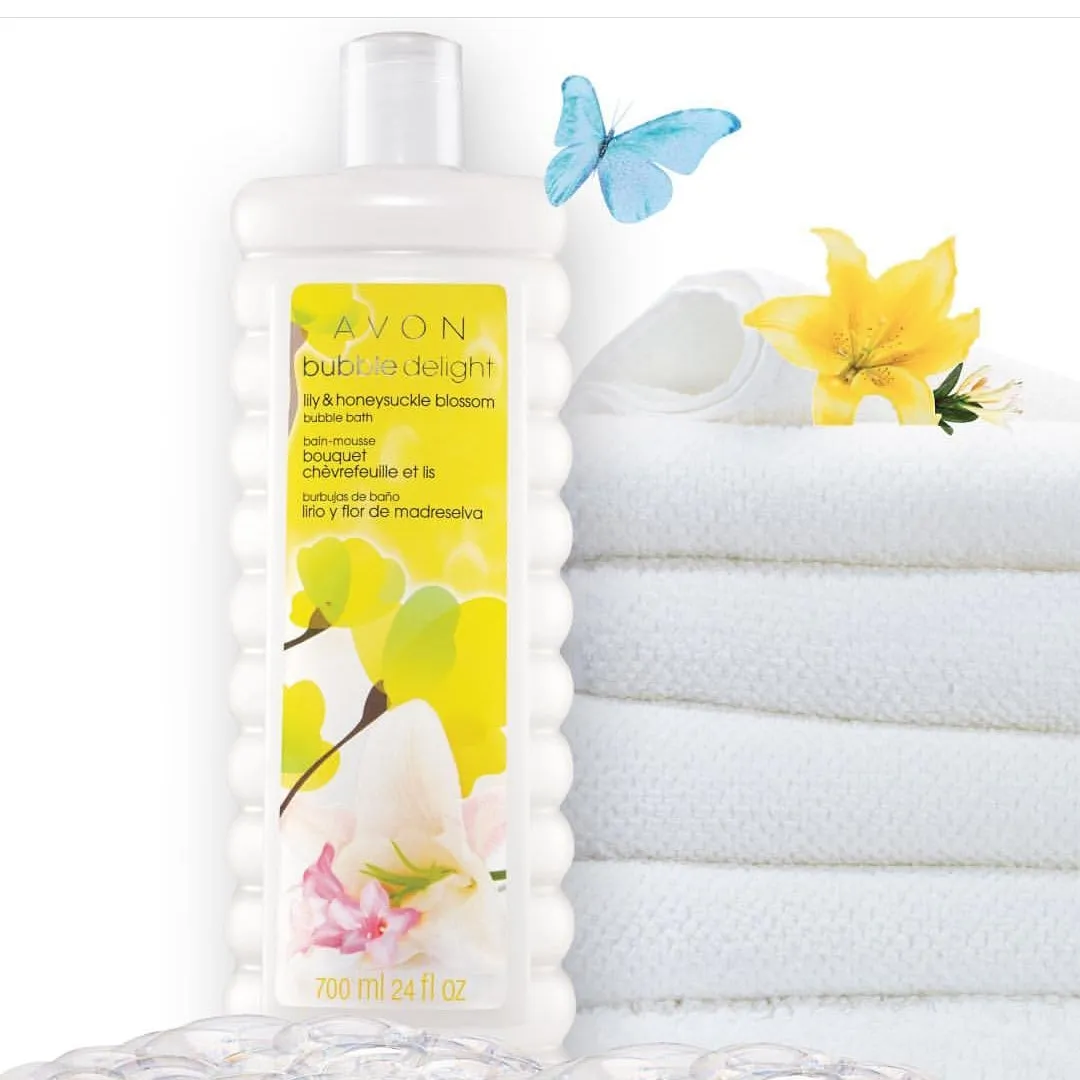 Avon Bubble Delight Lily & Honeysuckle Blossom Bubble Bath 700ml.