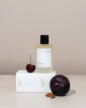 Black Plum   Vetiver natural linen   body spray | KISMET