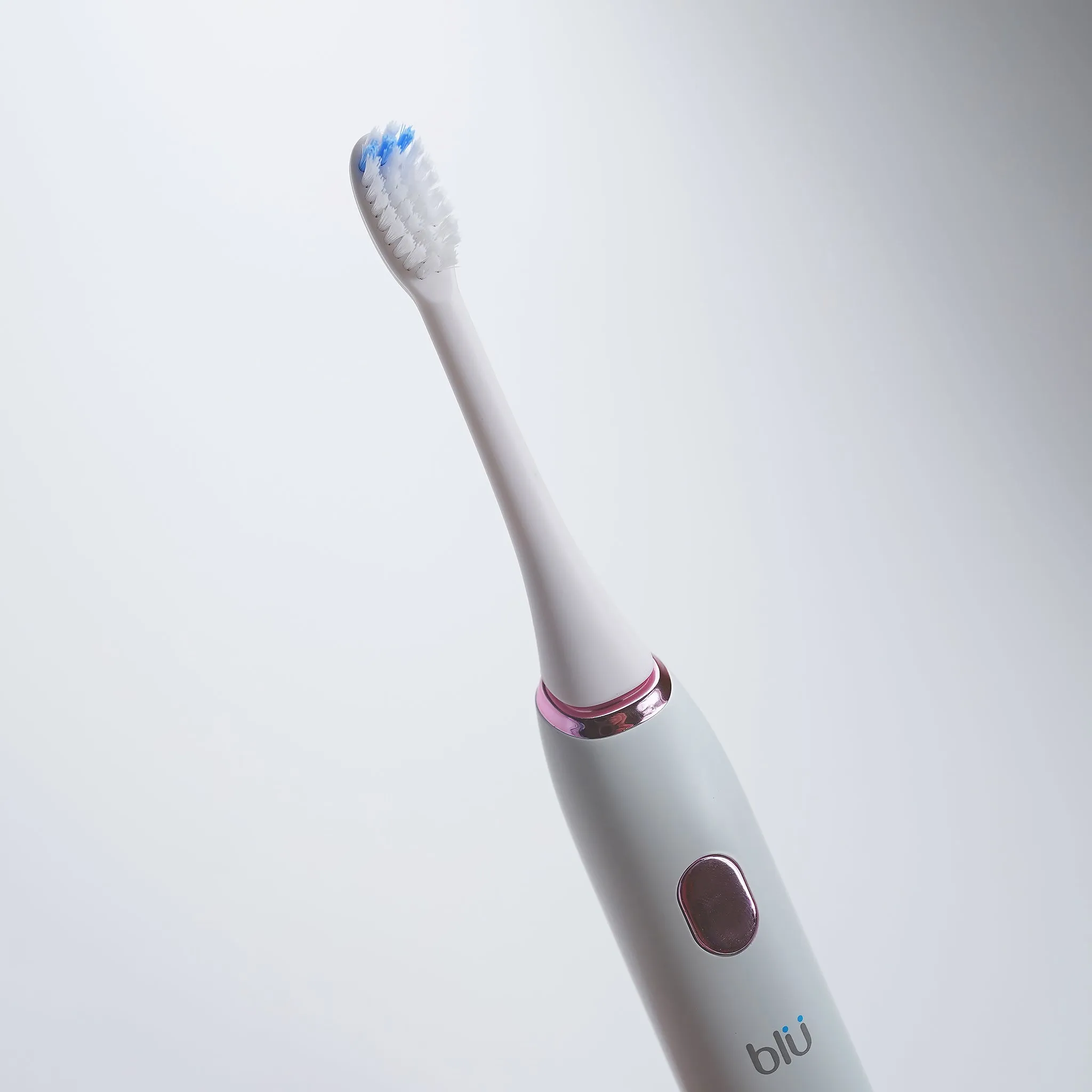Blu Smart Toothbrush and App (White Rose)