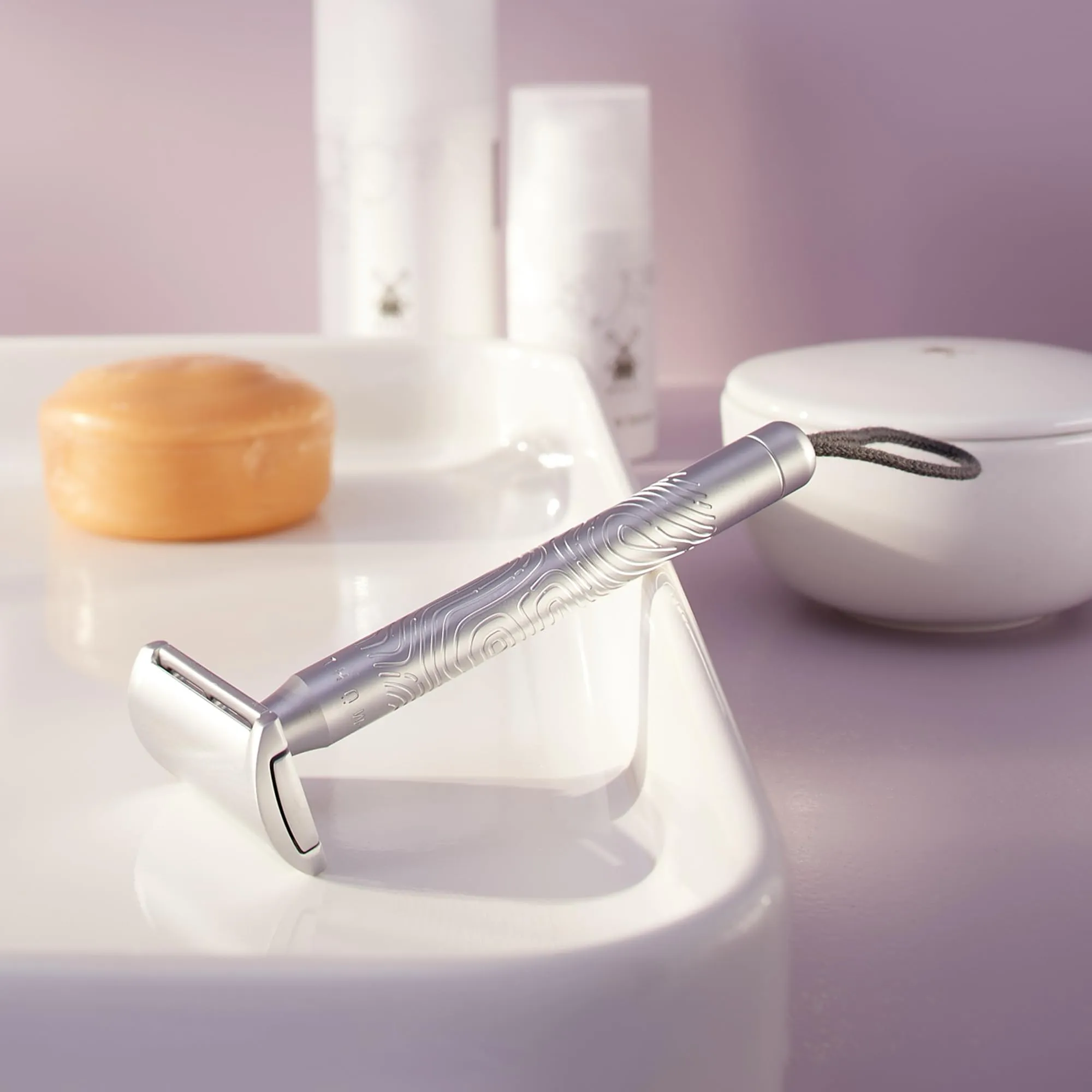 MÜHLE: Companion Safety Razor - Gentle Double-Edged Razor for Women