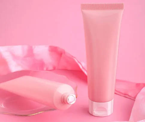 Moisturizing and Soothing Hand Cream - MQO 12pcs