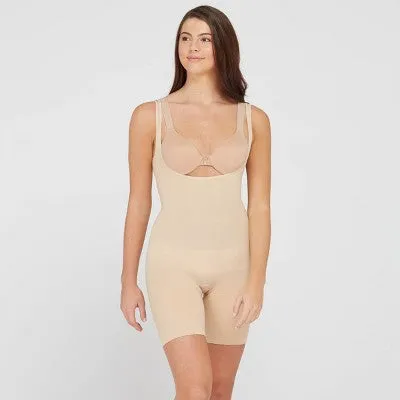 New - ASSETS by SPANX Women's Remarkable Results All-In-One Body Slimmer