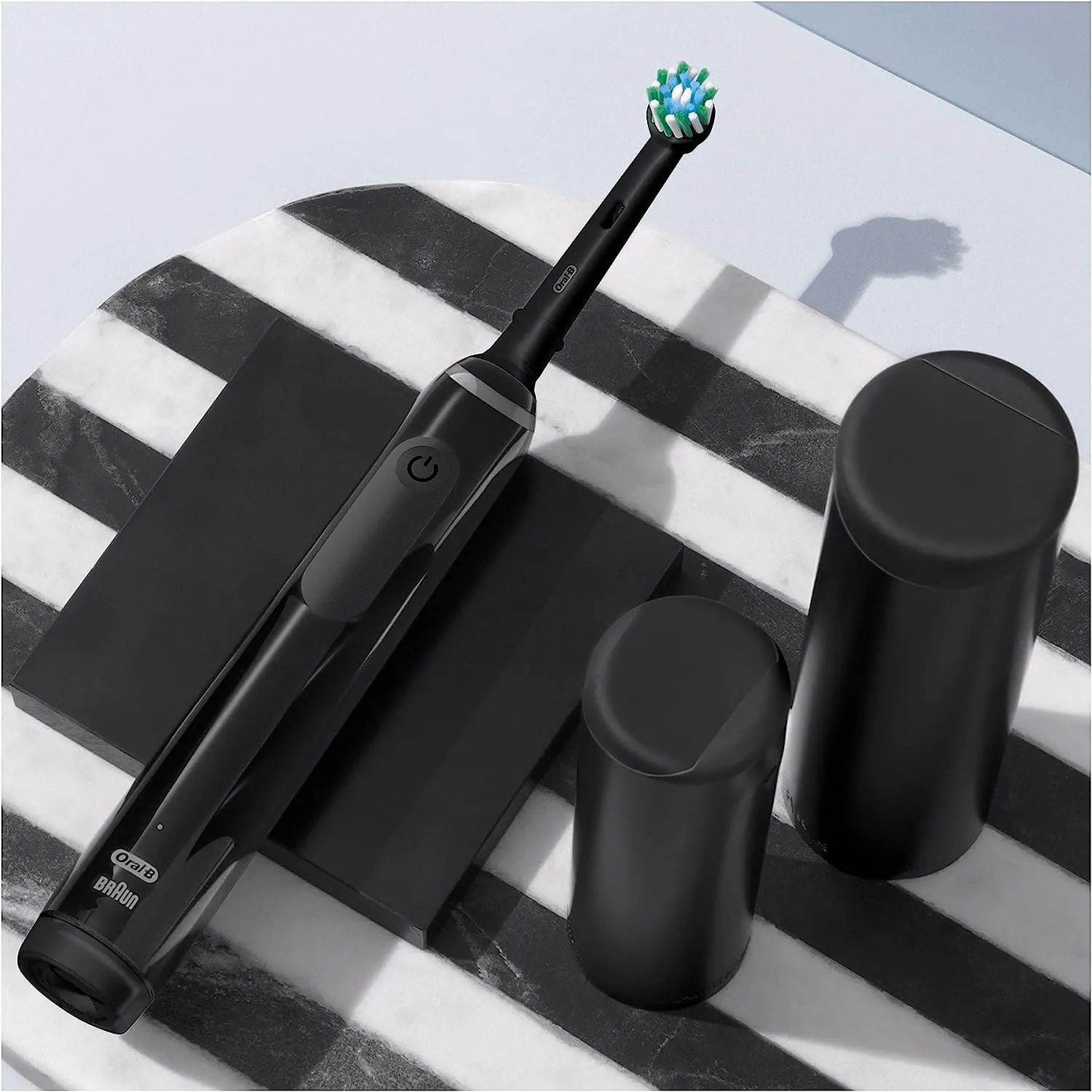 Oral-B Pro 3 Electric Toothbrush for Adults - 3 Modes, 1 Cross Action Head, Teeth Whitening, 2-Pin UK Plug, 3000 - Black | Gift for Women/Men