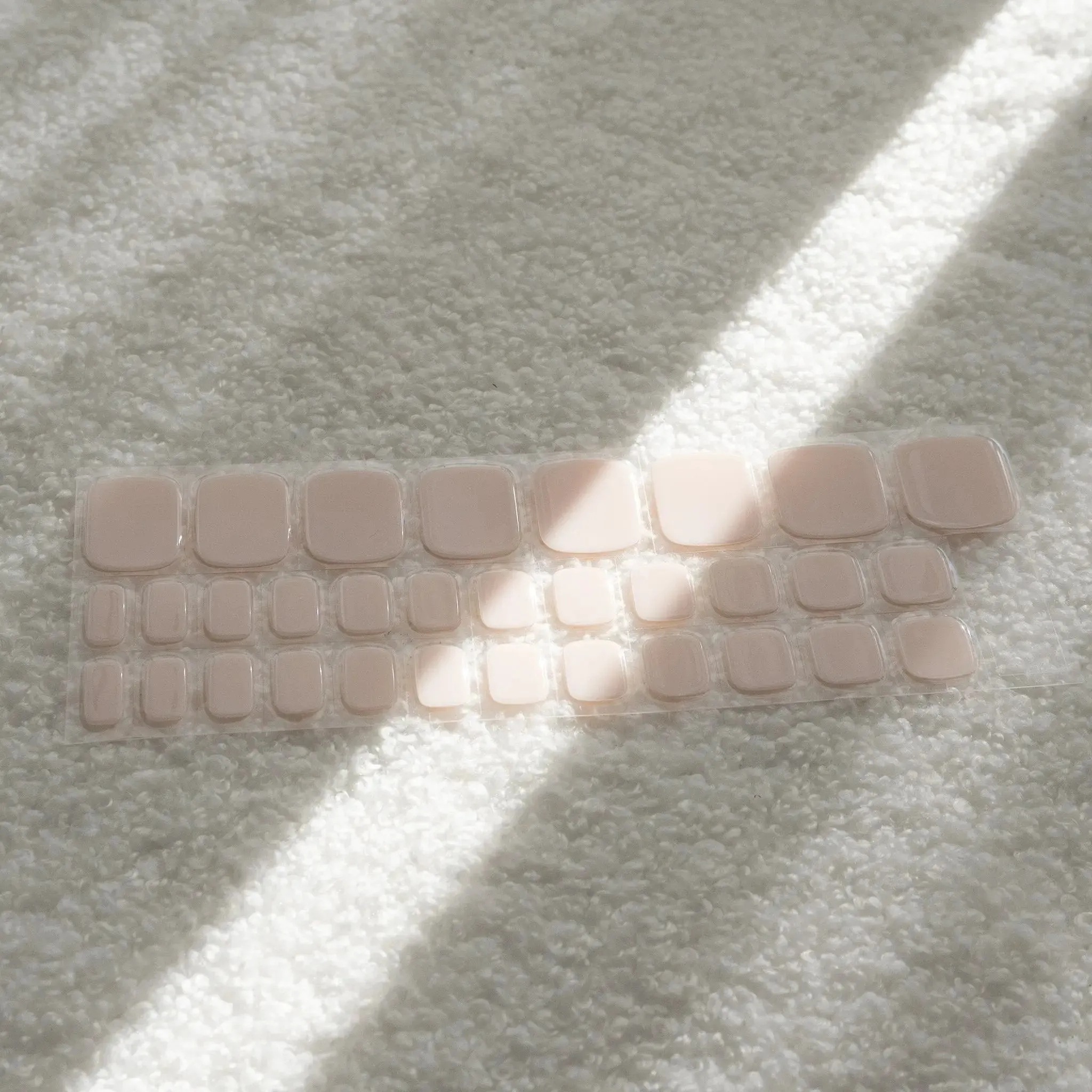 [PEDI / TOES] Gentle Pink DIY Semi Cured Gel Nail Stickers