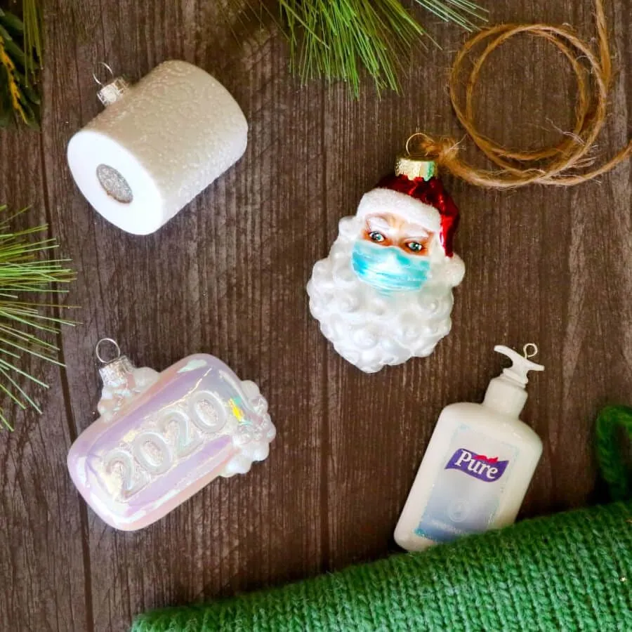 Survival Kit Ornaments Set/4