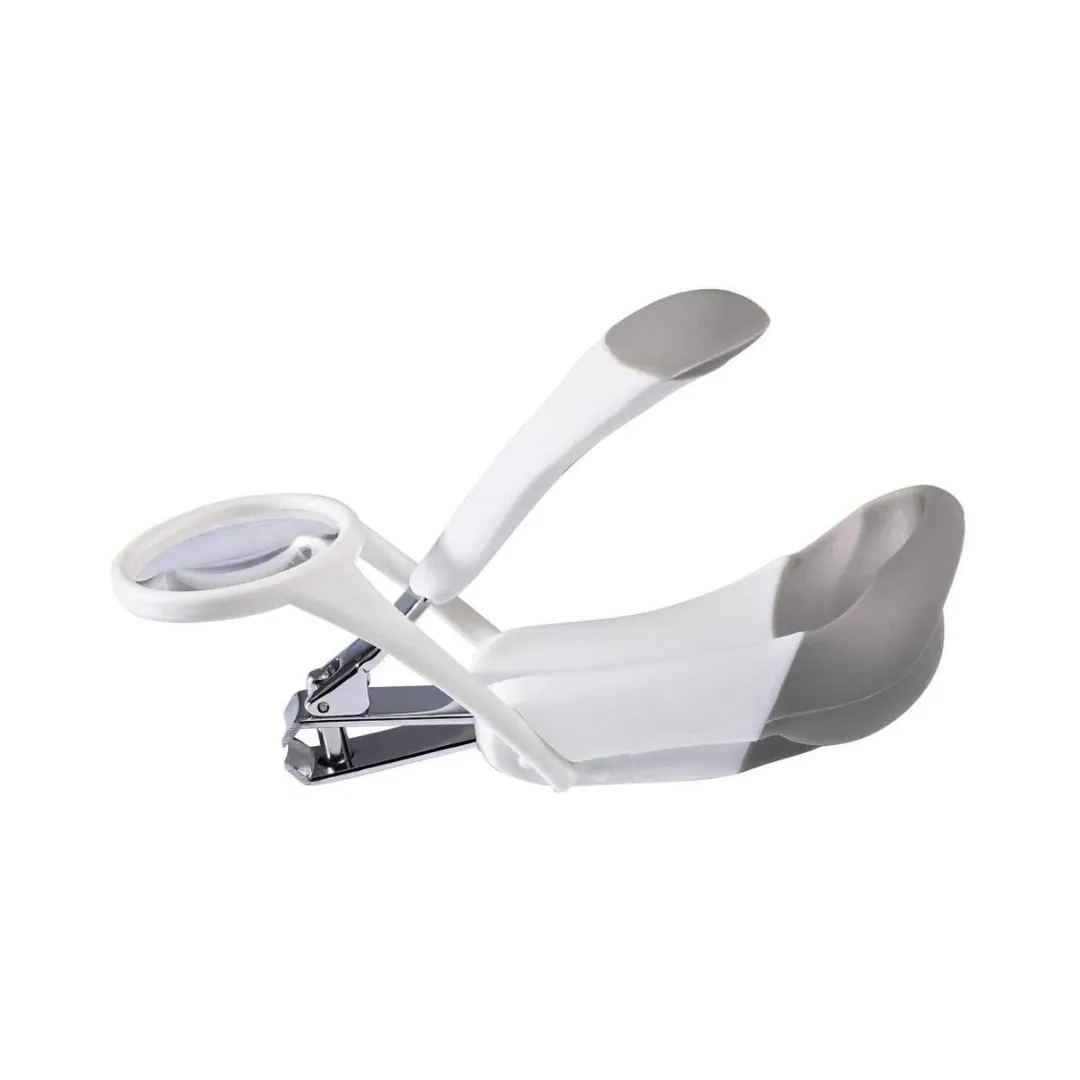 The First Years Deluxe Nail Clipper with Magnifier (0m )