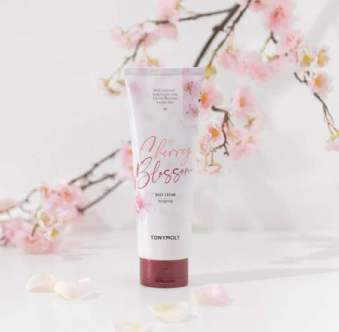 TONYMOLY Cherry Blossom Body Cream Daily Moisture Body Cream With Cherry Blossom For Dry Skin  02 كريم مرطب للجسم