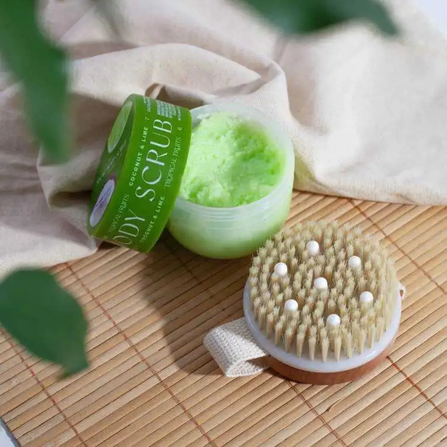 Tropical Fruits 150g Coconut & Lime Body Scrub With Brush